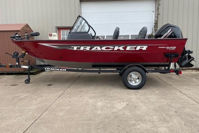2025 Tracker Pro Guide V-16 WT