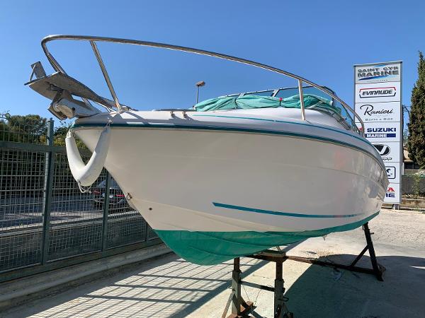 Jeanneau Leader 605 HB