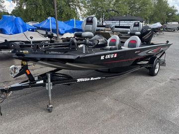 2016 Triton 17 CTX