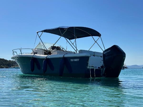 White Shark 268 SUN DECK