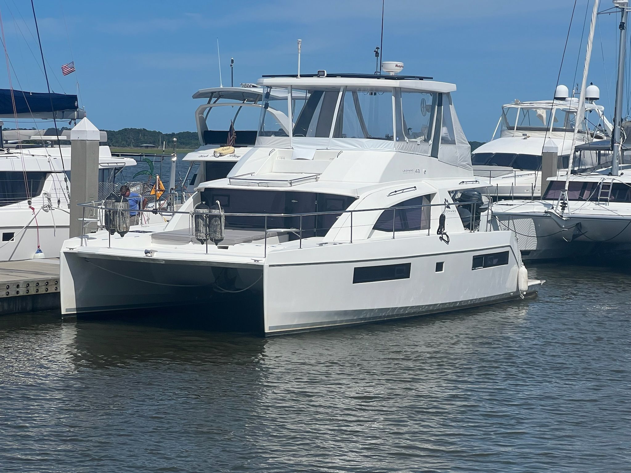 2018 Leopard 43