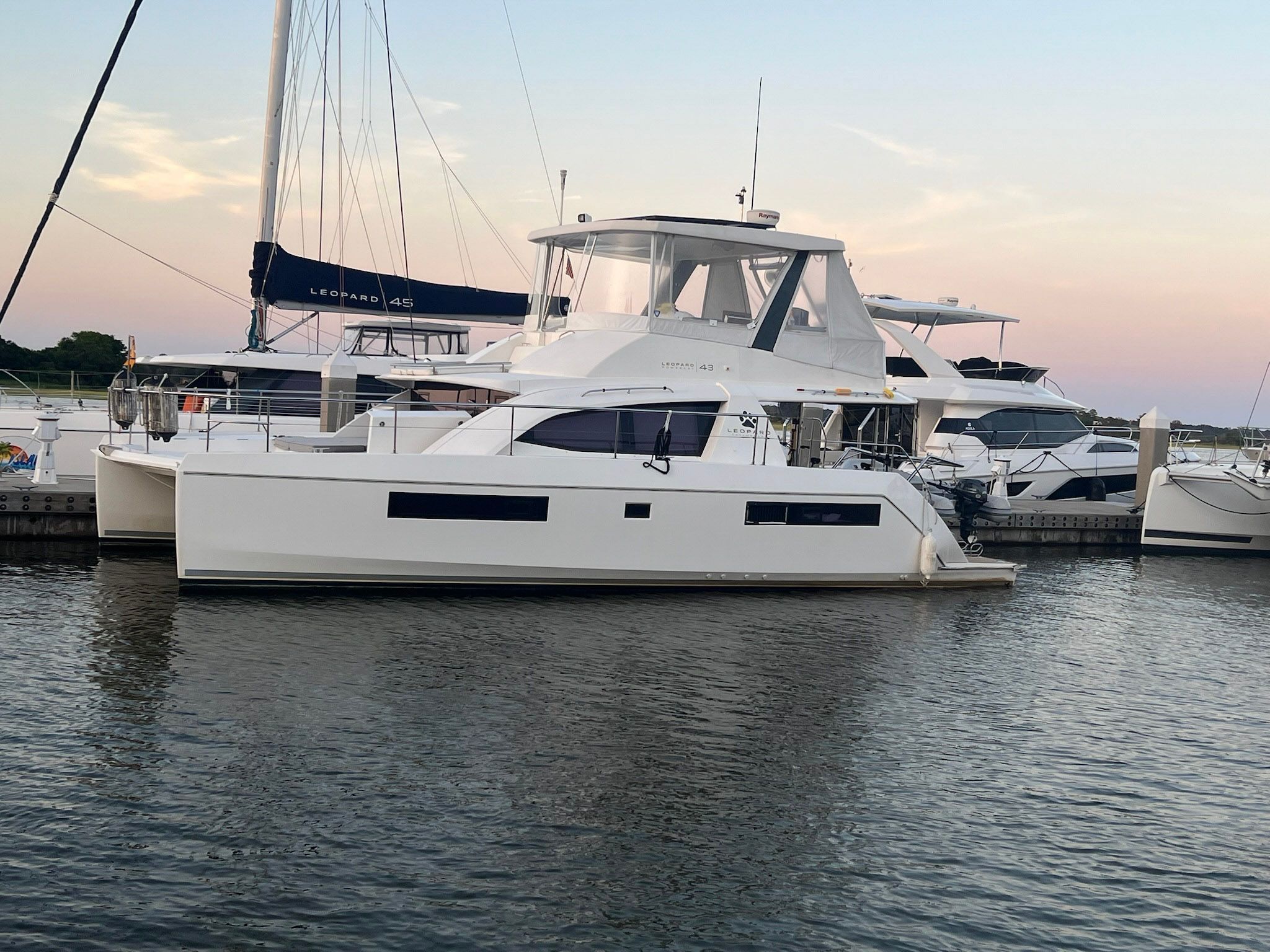 2018 Leopard 43