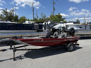 2023 Tracker Bass Tracker Classic XL