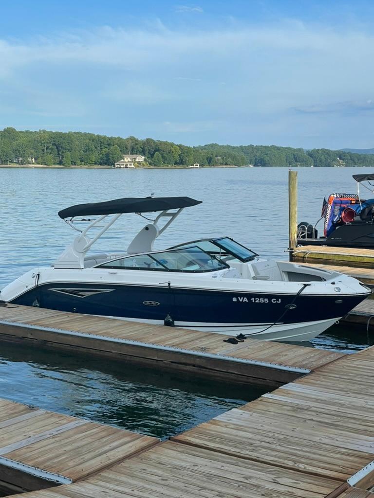 2022 Sea Ray SLX 250