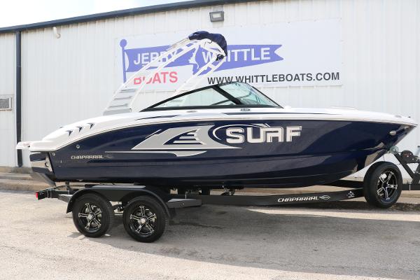 2025 Chaparral 21 Surf