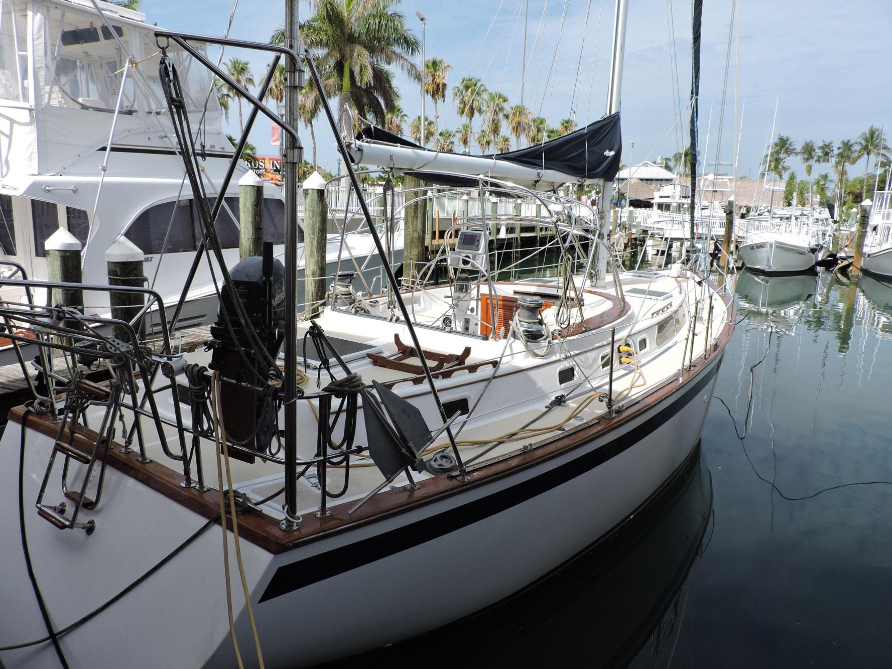 1985 Endeavour 42