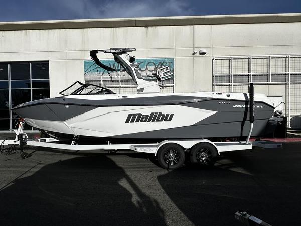 2025 Malibu Wakesetter 26 LSV