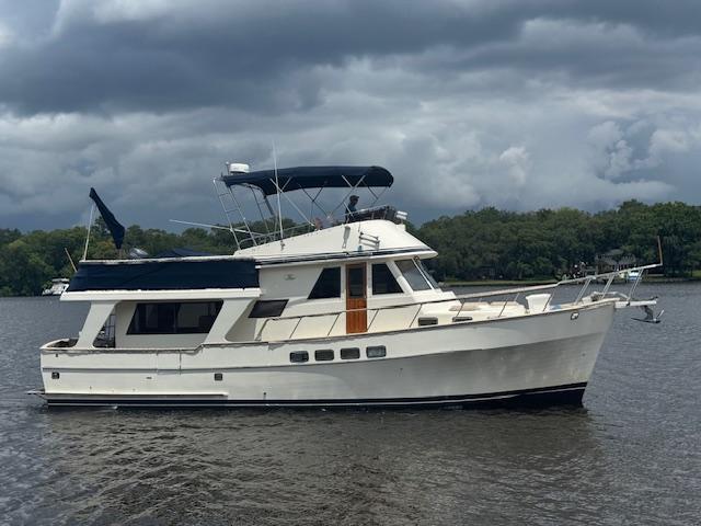 1985 Sea Ranger Raised Pilot House