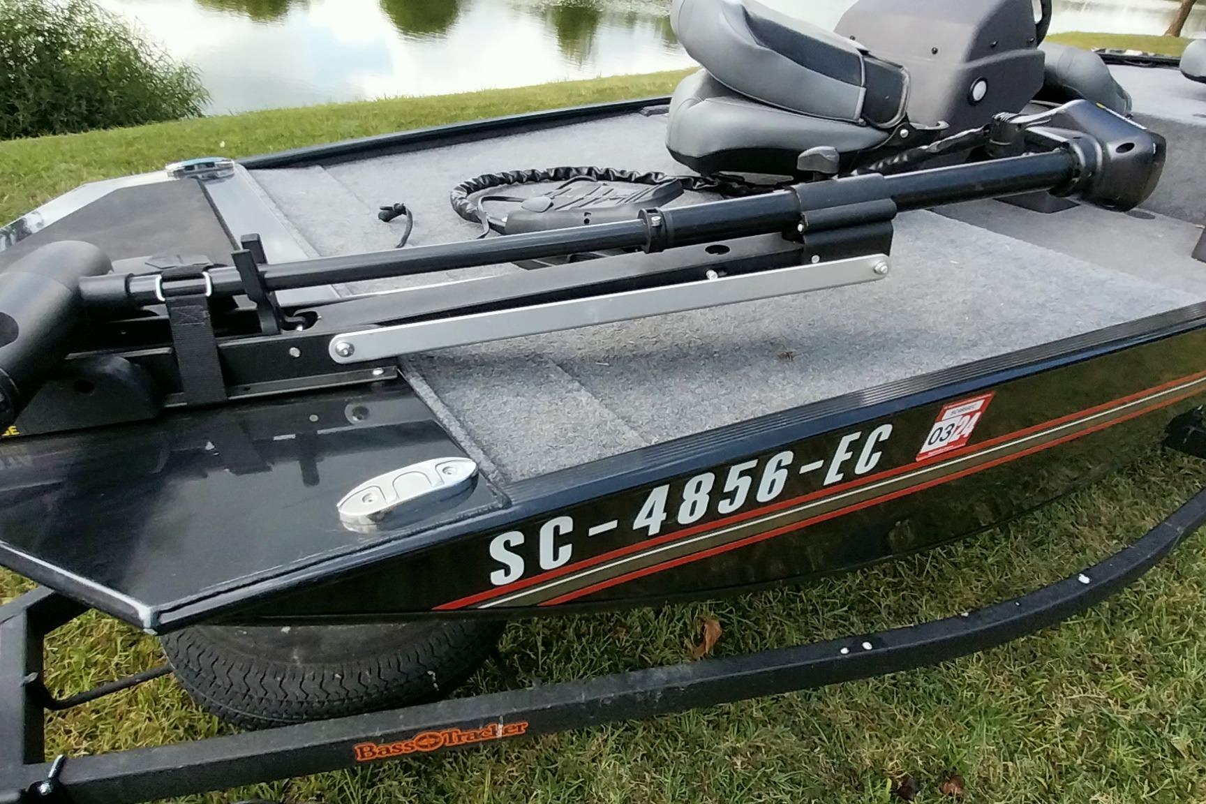 2023 Tracker Bass Tracker Classic XL
