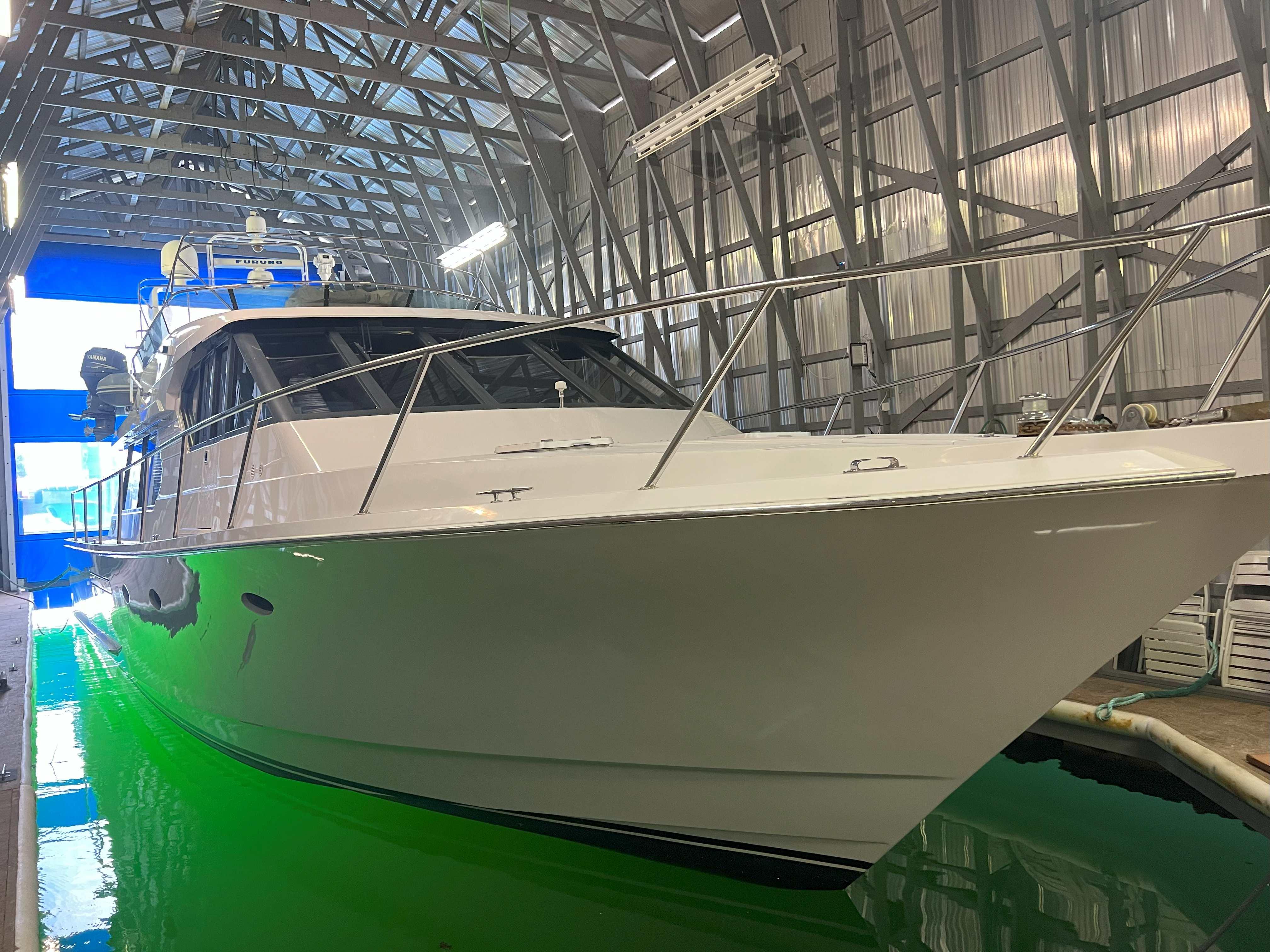 1997 West Bay 58