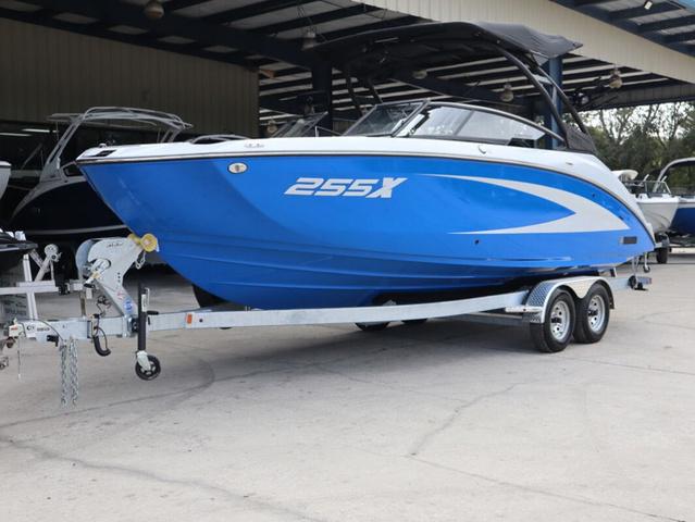 2025 Yamaha Boats 255XD