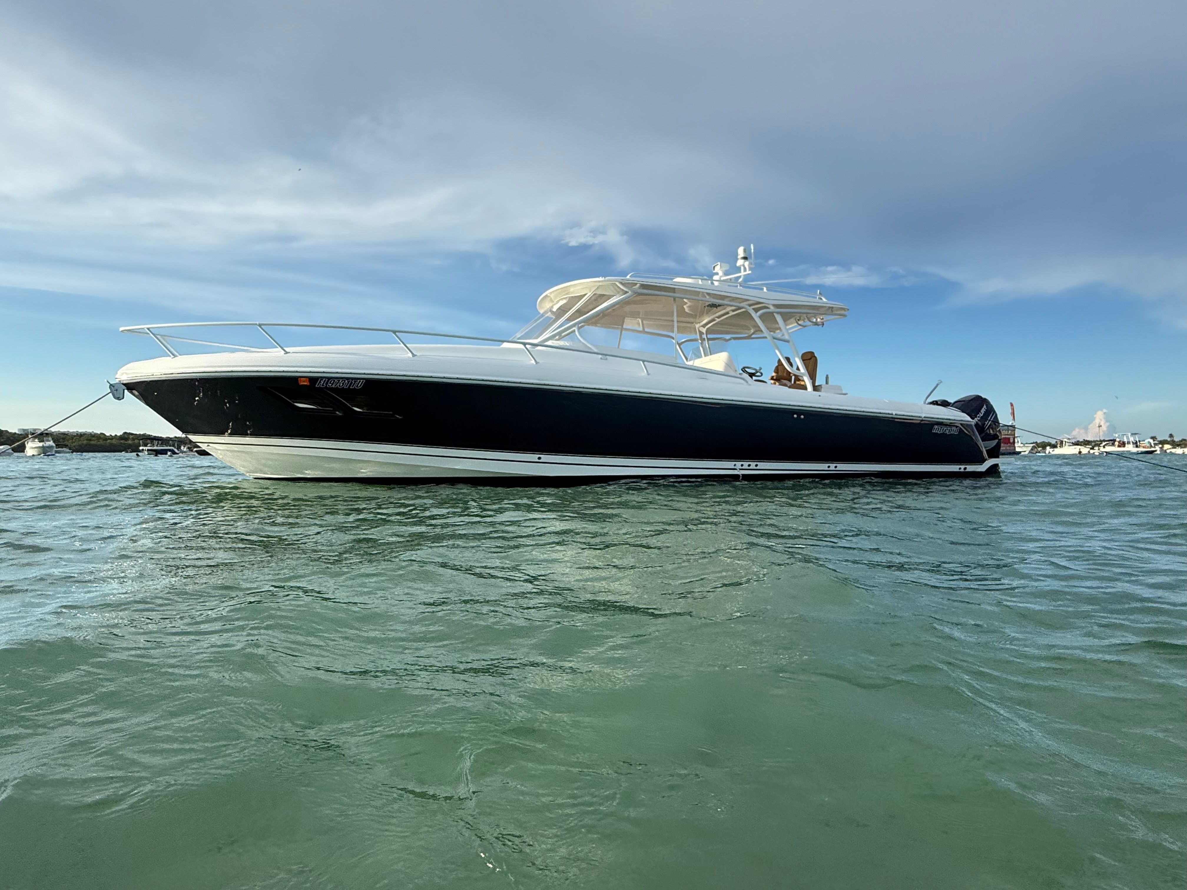 2019 Intrepid 407 Cuddy