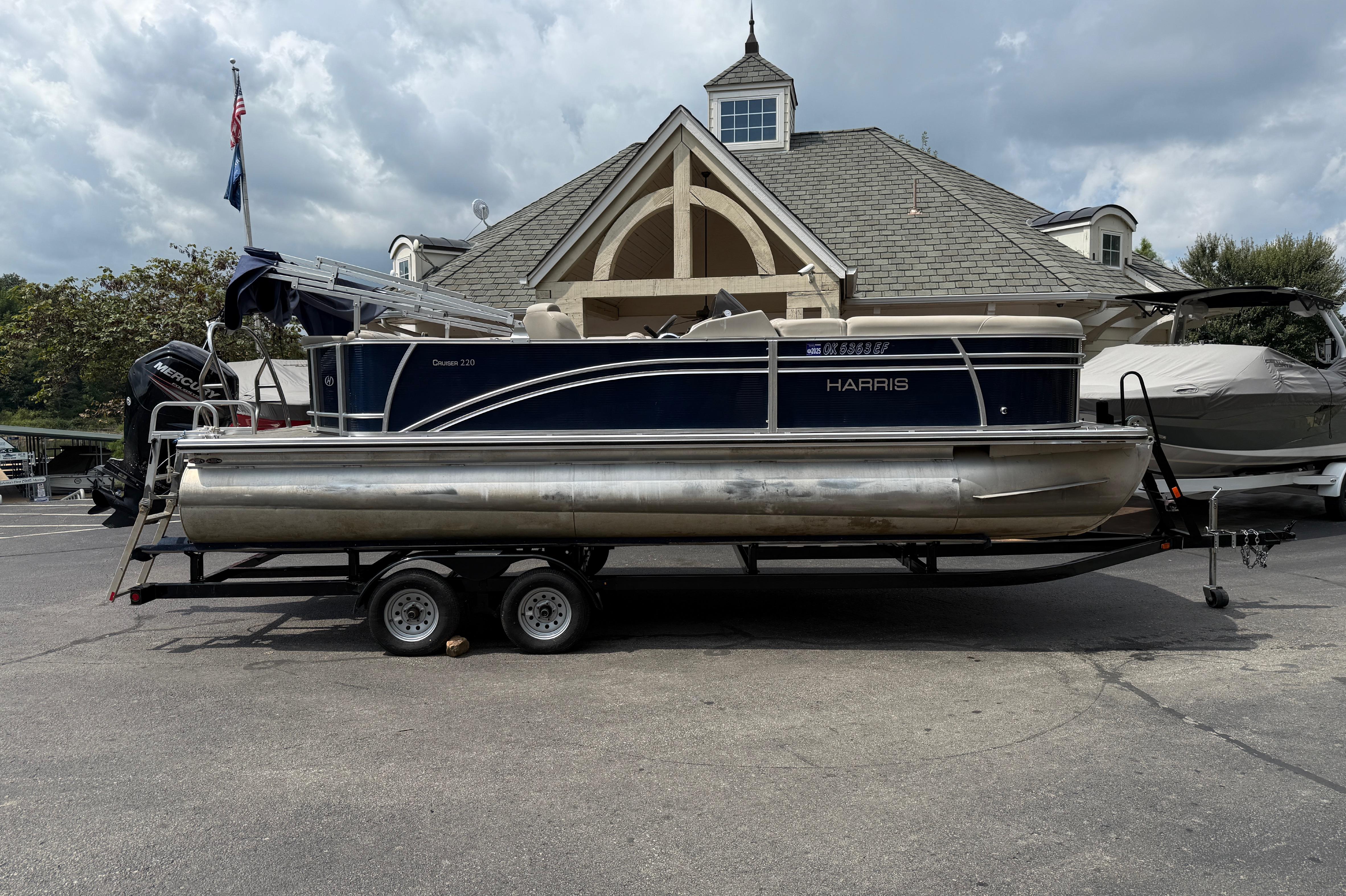 2017 Harris Cruiser 220