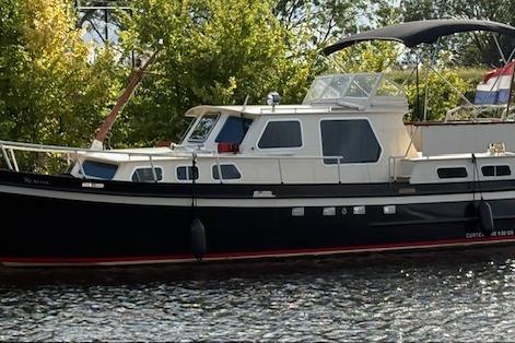 1982 Motor Yacht Curtervenne 950 GSAK