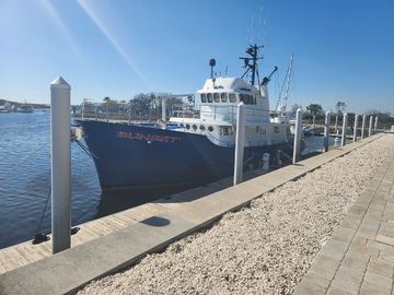 1983 DESCO 76 Trawler