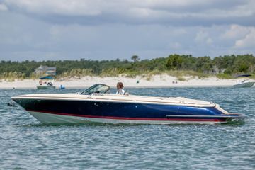 2022 Chris-Craft Launch 27