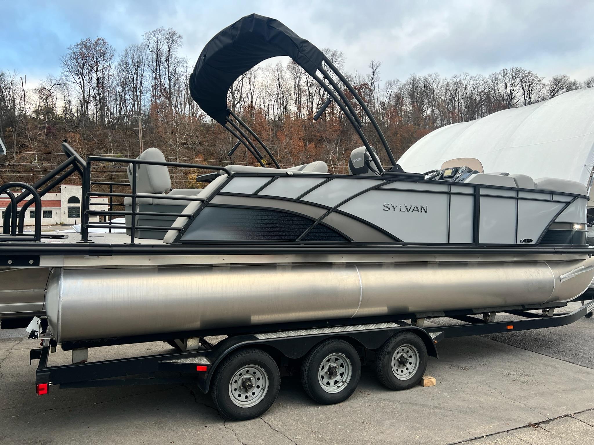 2025 Sylvan L3 DLZ Tritoon