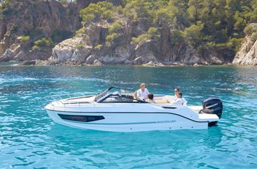 2025 Quicksilver Activ 755 Cruiser