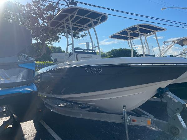 2016 Yamaha Boats 190 FSH Sport, Deerfield Beach Florida - boats.com