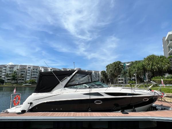 2012 Bayliner 335 Cruiser