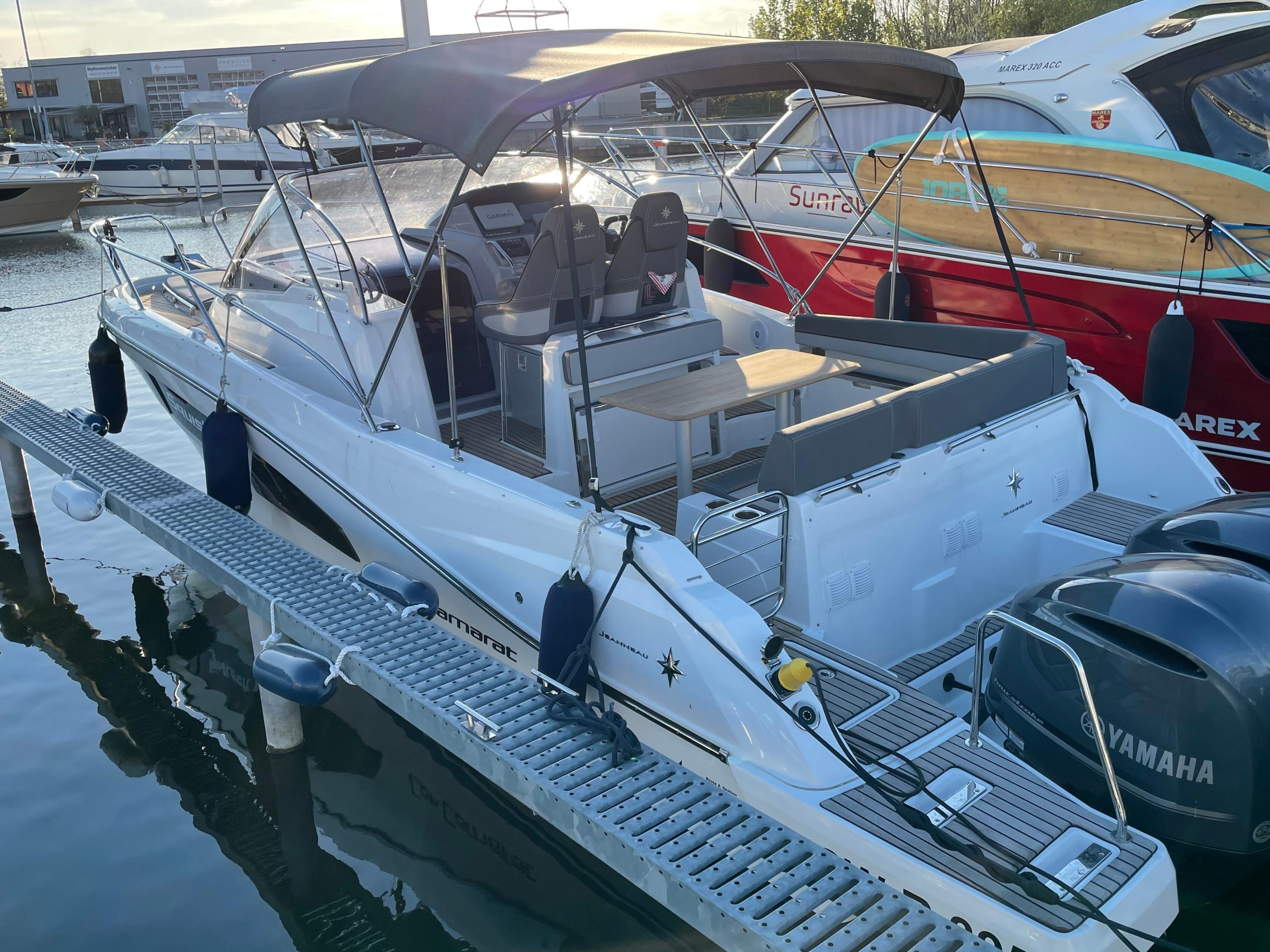 2019 Jeanneau Cap Camarat 9.0 wa