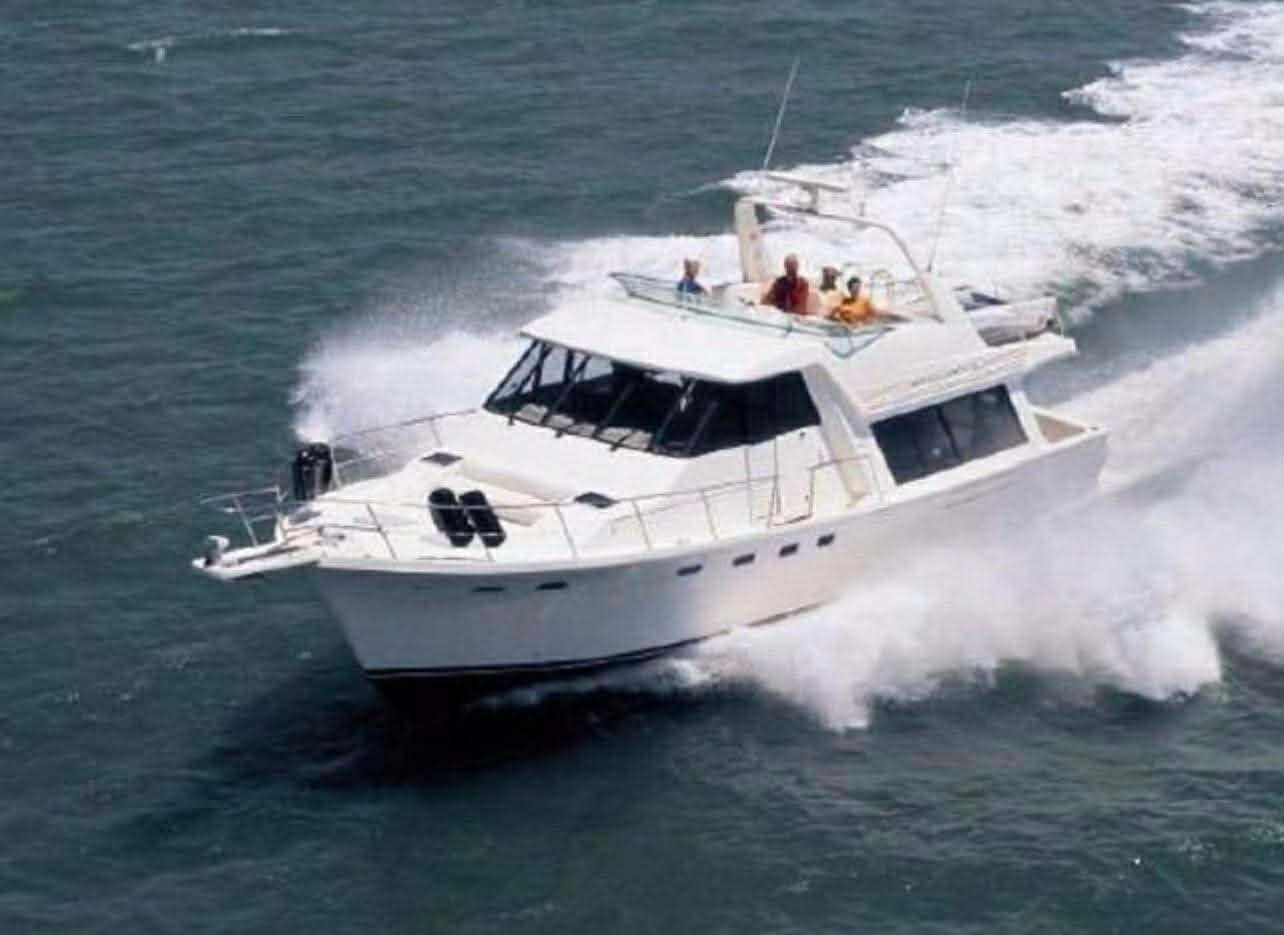 2000 Bayliner 4788 Pilot House Motoryacht