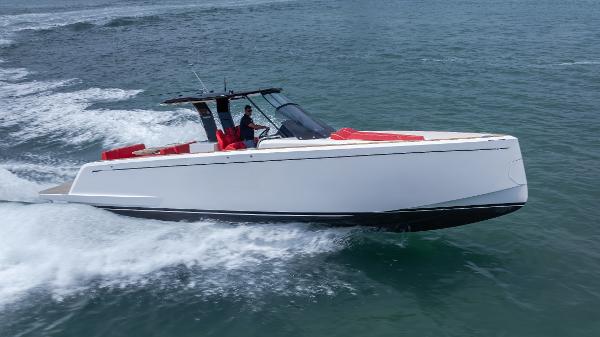 Pardo Yachts 38 2023 Pardo Yachts 38 cruising on open water, sleek design with red seating.