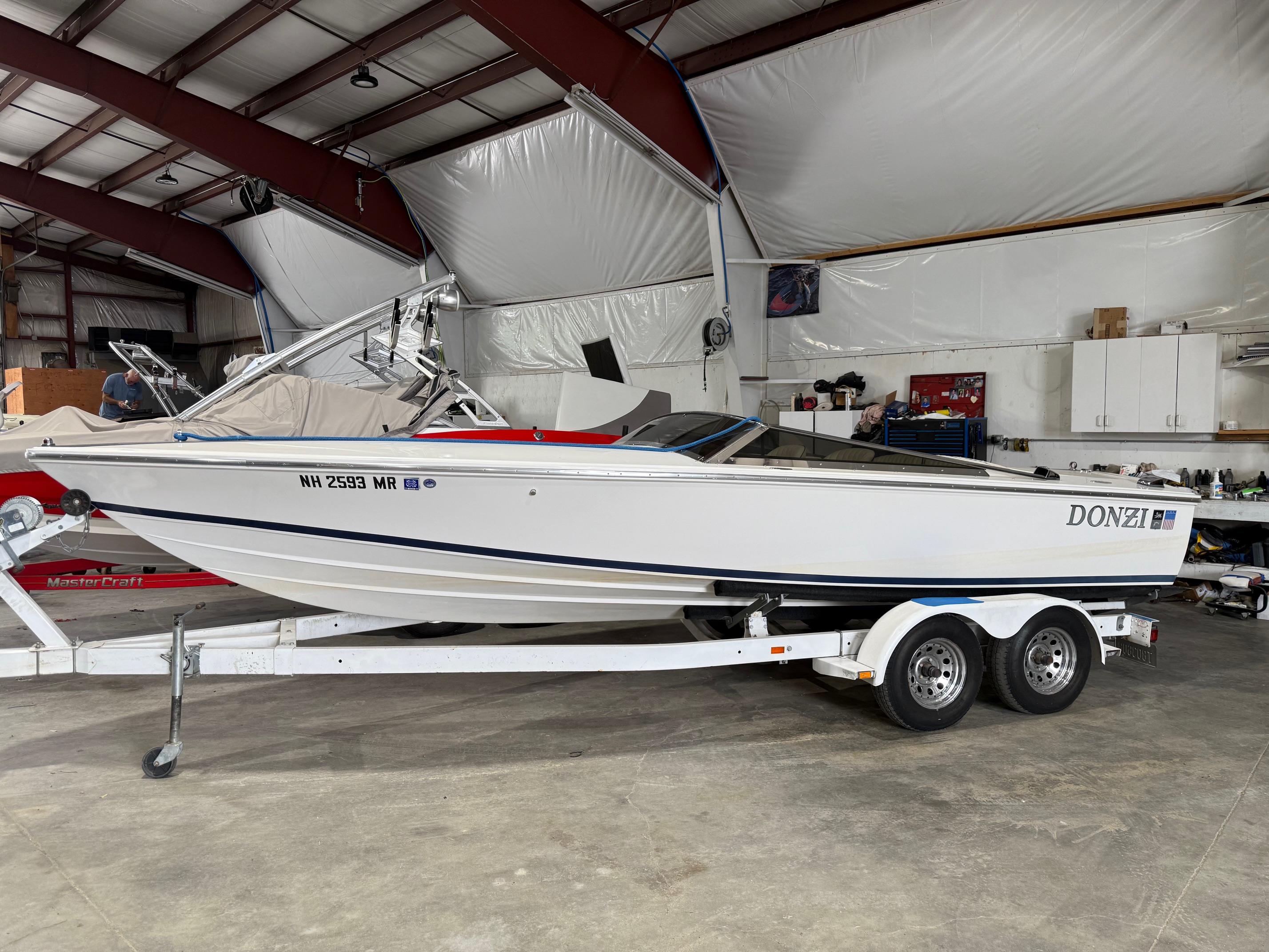 1994 Donzi 22 Classic