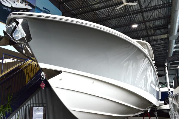 2024 Boston Whaler 350 Realm