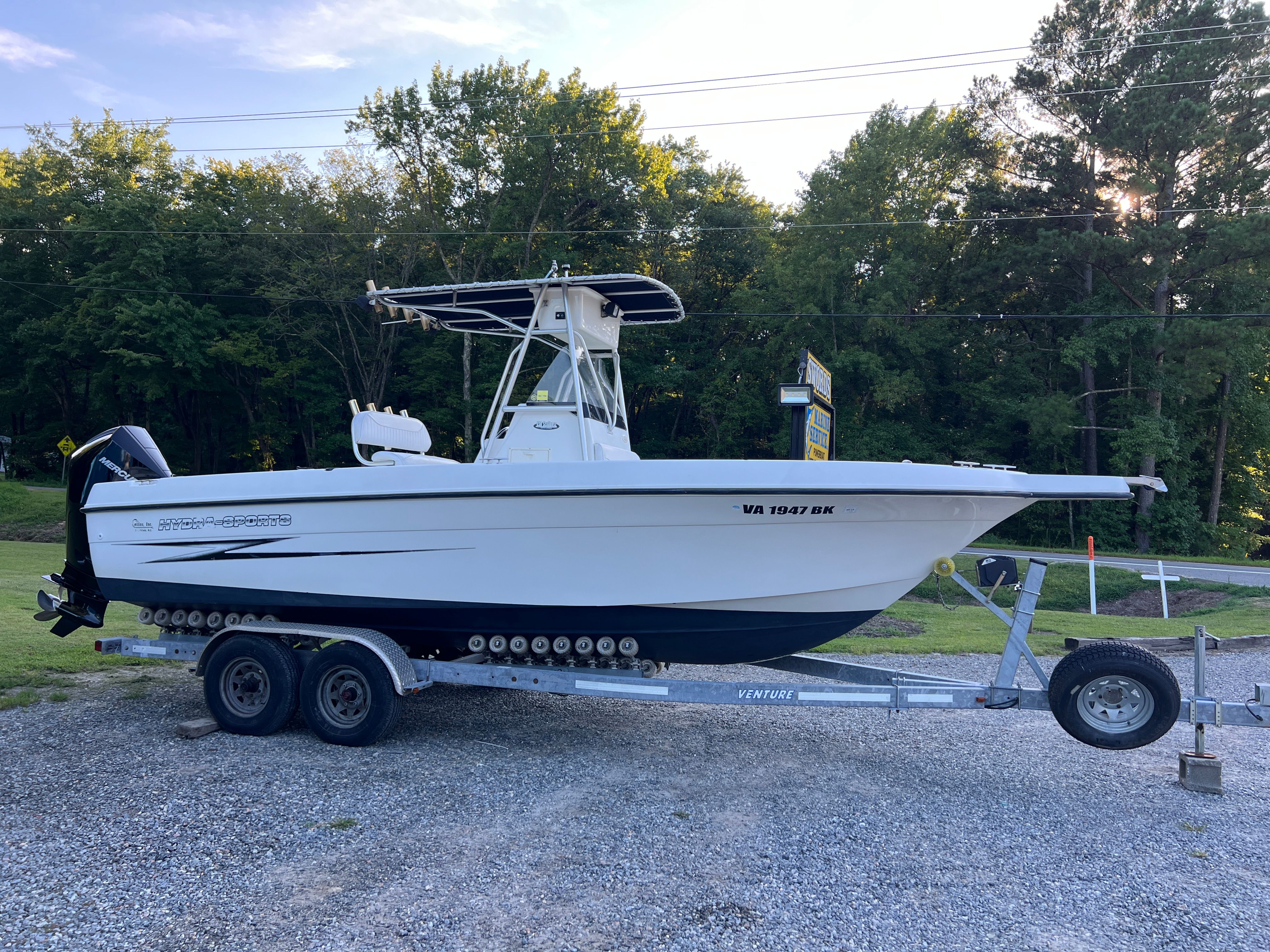 2000 Hydra-Sports 230 Seahorse