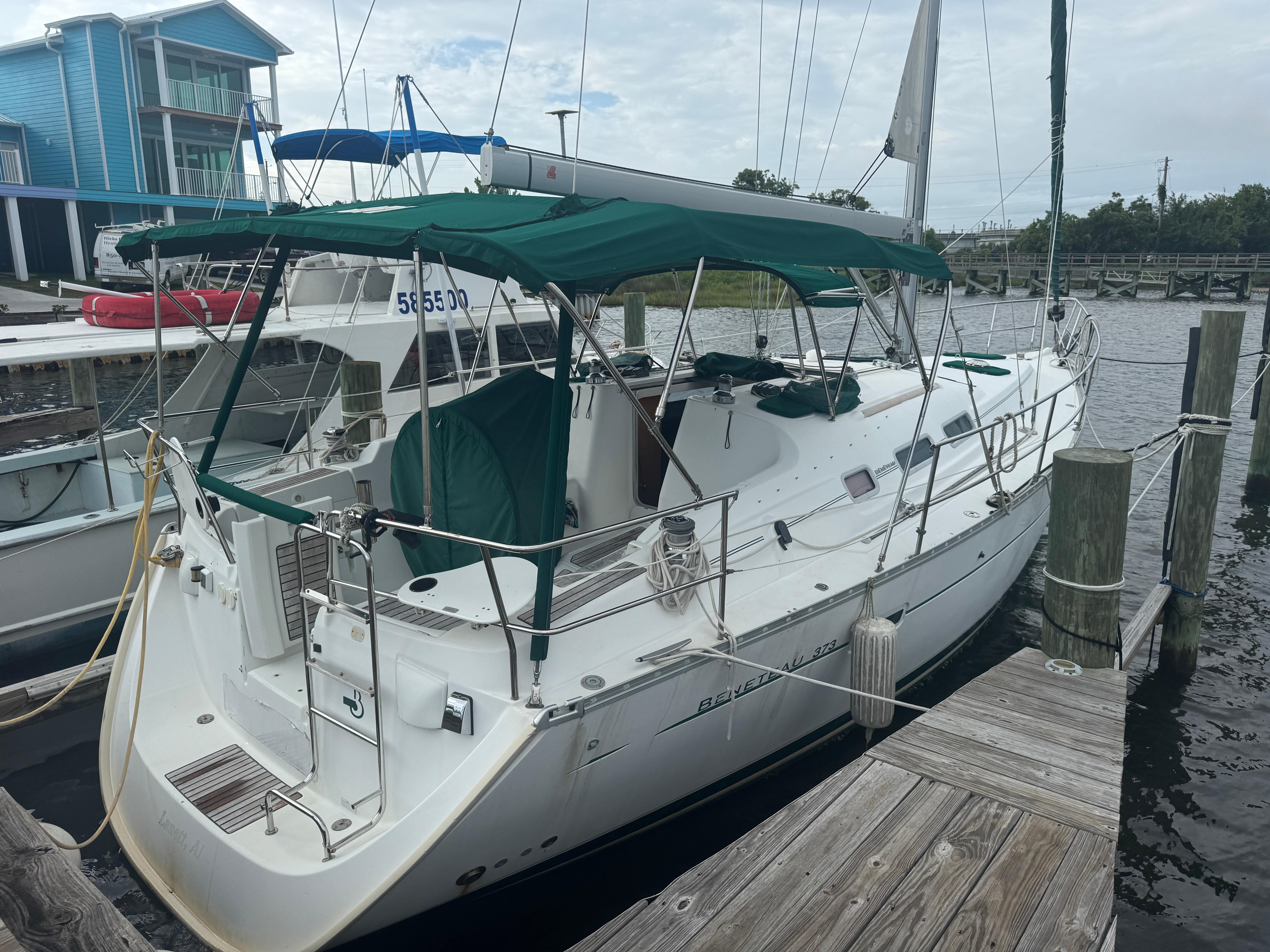 2005 Beneteau Oceanis Clipper 373