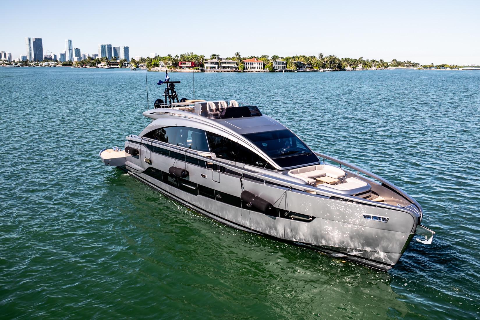 2025 Pershing GTX 80