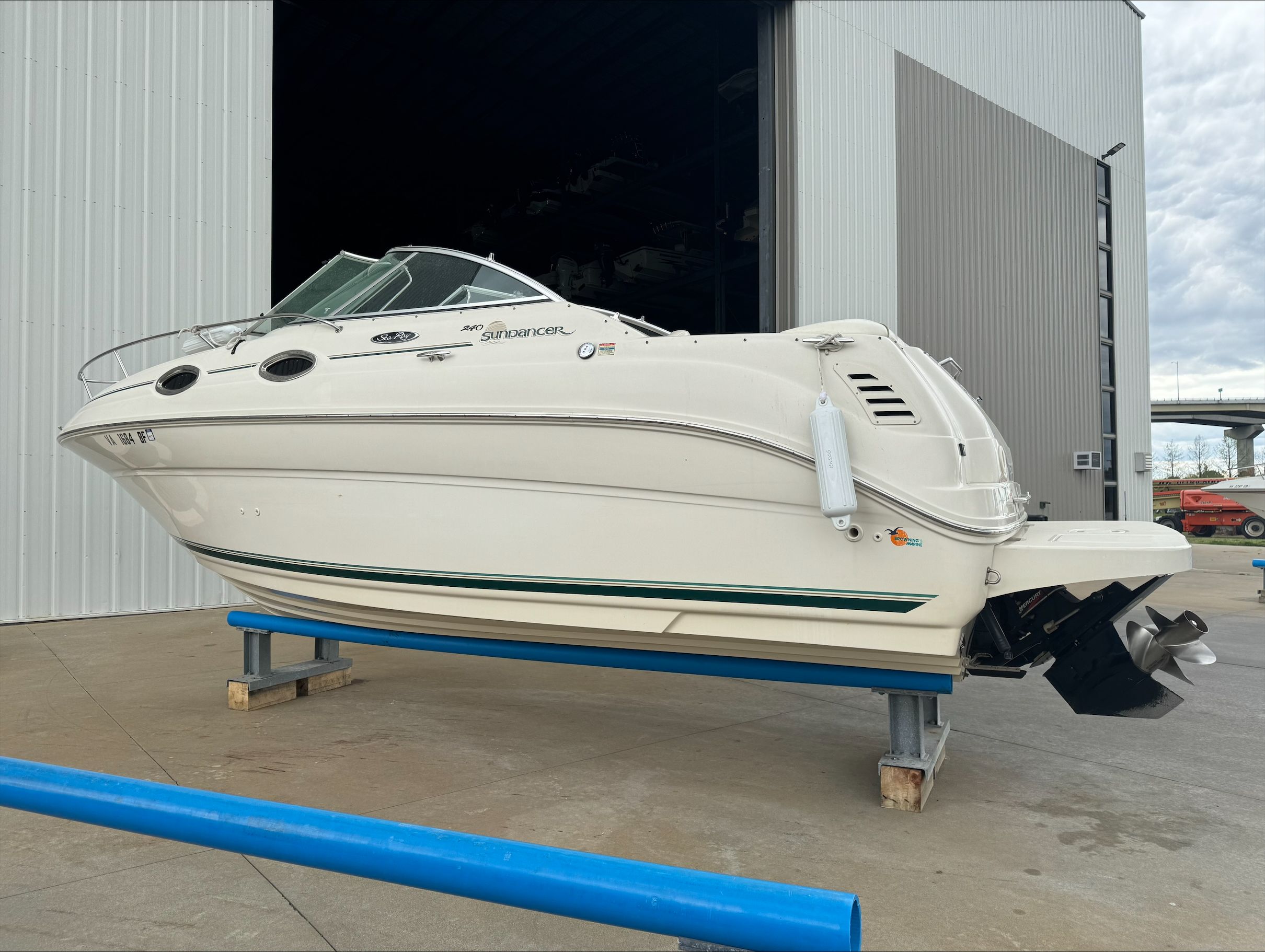2003 Sea Ray 240 Sundancer