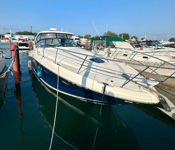 2010 Sea Ray 390 Sundancer