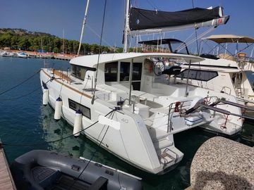 2020 Lagoon 40