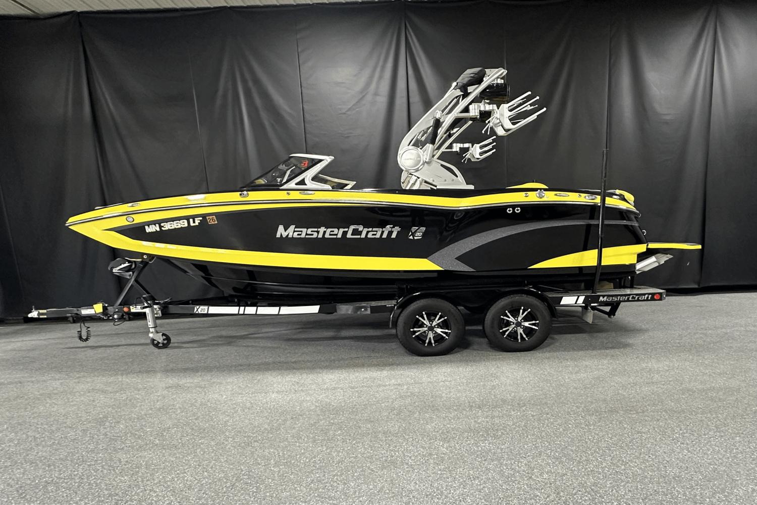 2015 MasterCraft X20
