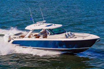 2023 Tiara Yachts 43 LS