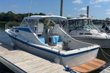 1976 Uniflite 28 Salty Dog