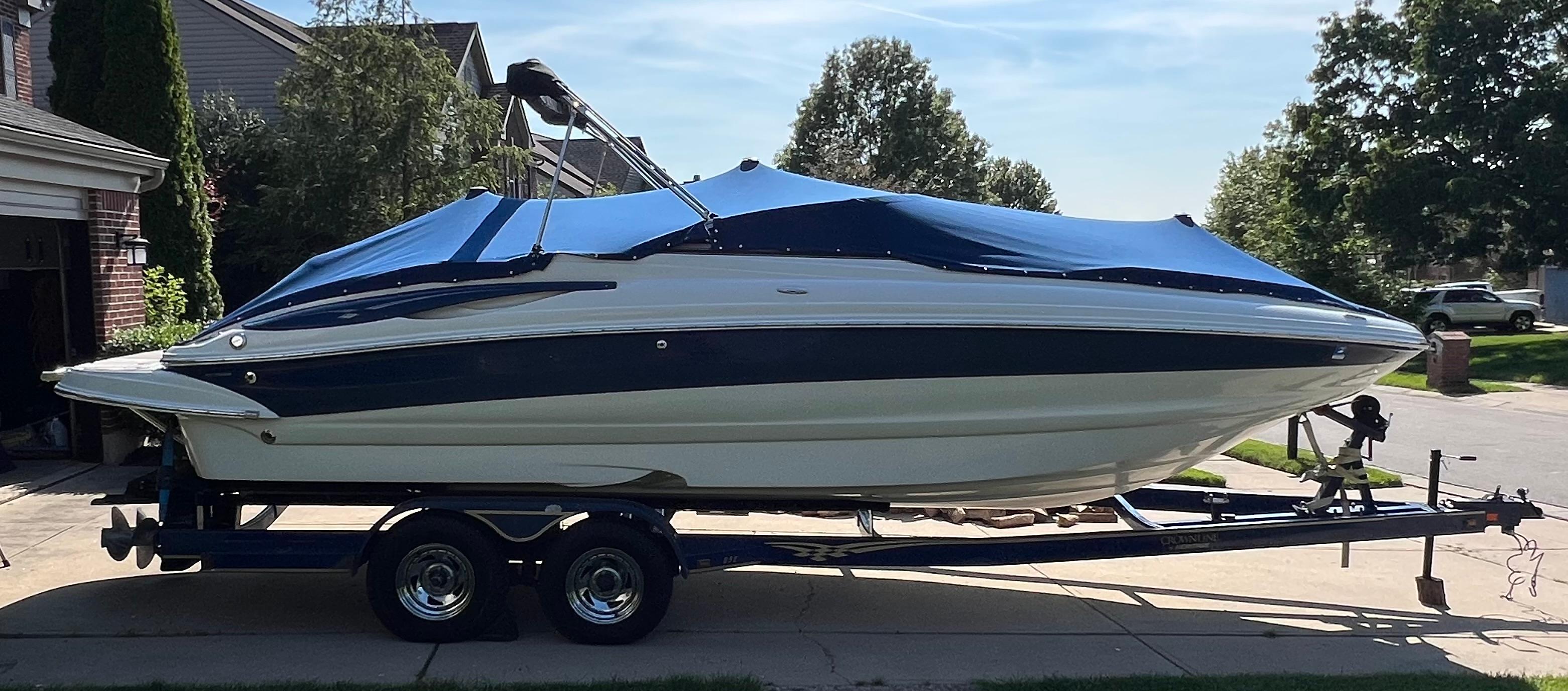 2006 Crownline 252 EX