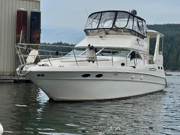 1998 Sea Ray 420 Aft Cabin