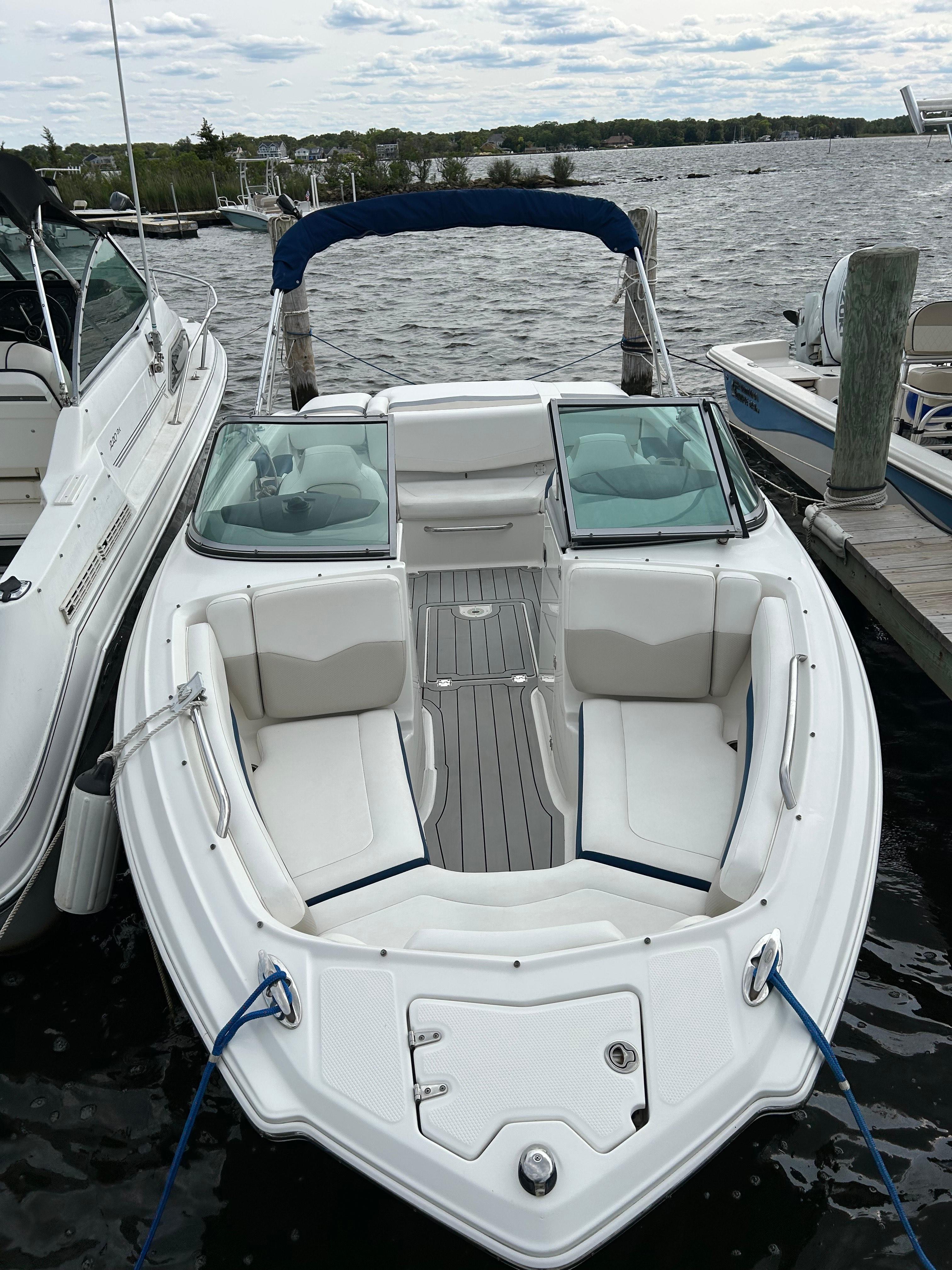 2009 Chaparral 216 SSi Wide Tech