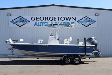 2024 Sportsman Masters 227 Bay Boat