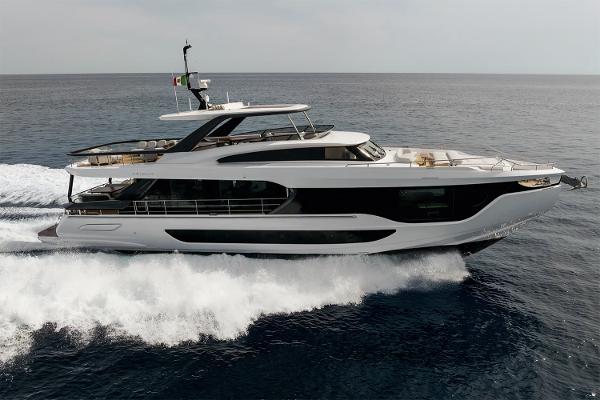 Azimut Grande 26M Manufacturer Provided Image