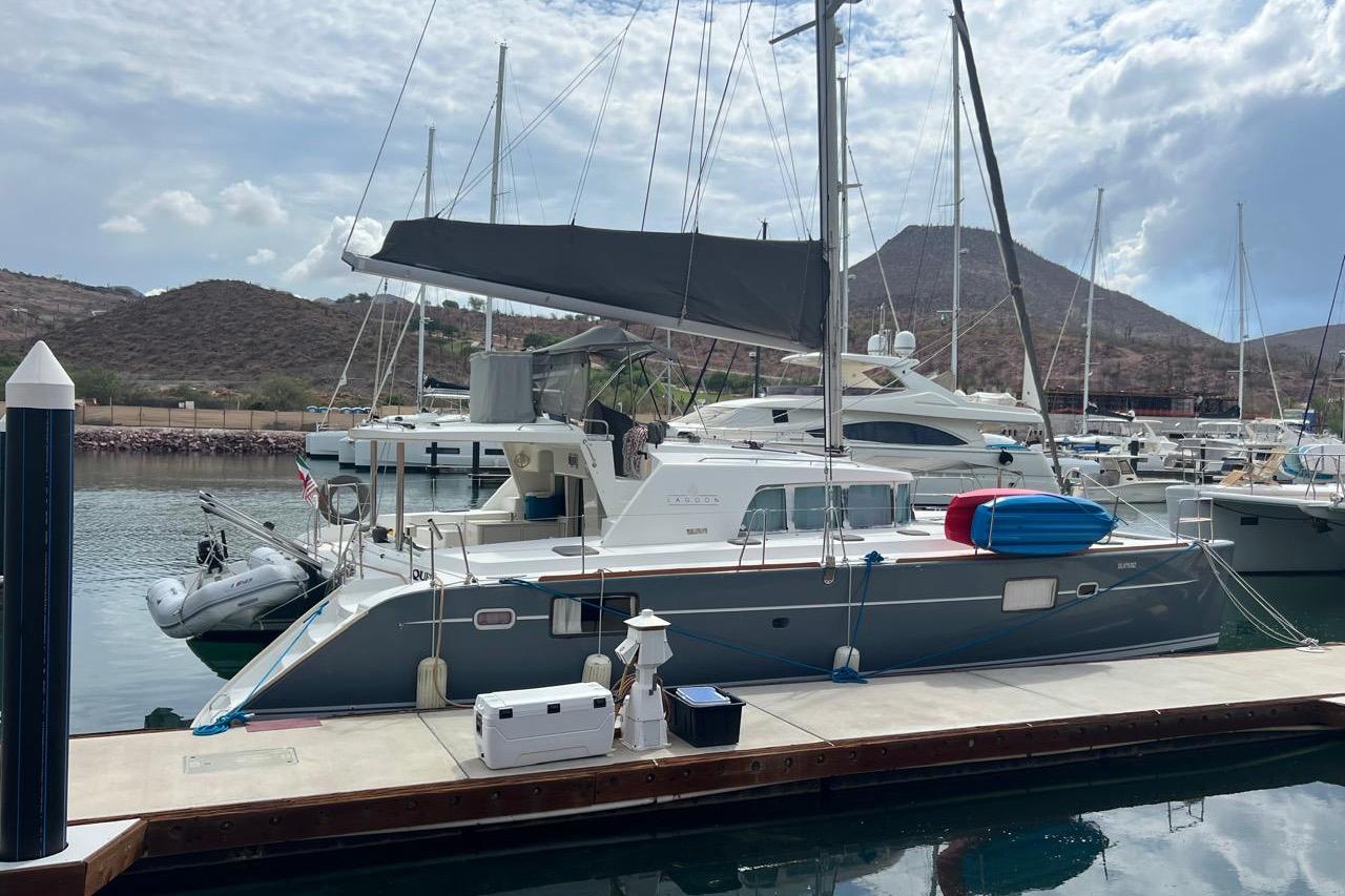 2006 Lagoon 440