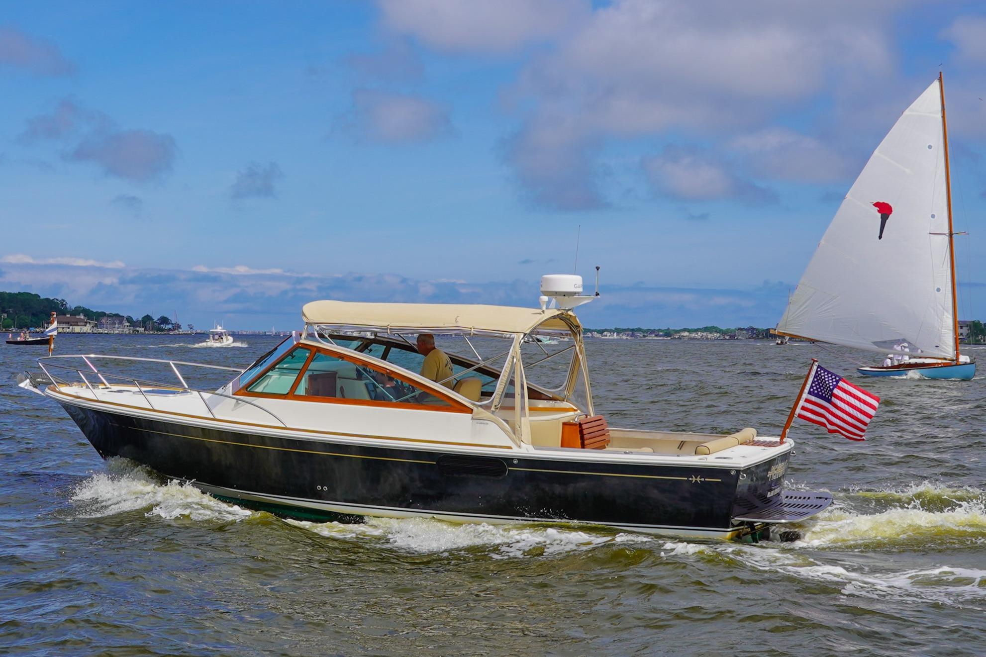 2009 Hunt Yachts Harrier 29