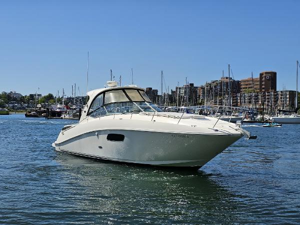 2009 Sea Ray 350 Sundancer