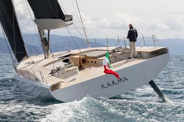 2018 Maxi Dolphin 75