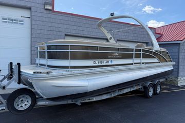 2016 Bennington 2550 RSF Arch, Tri Toon