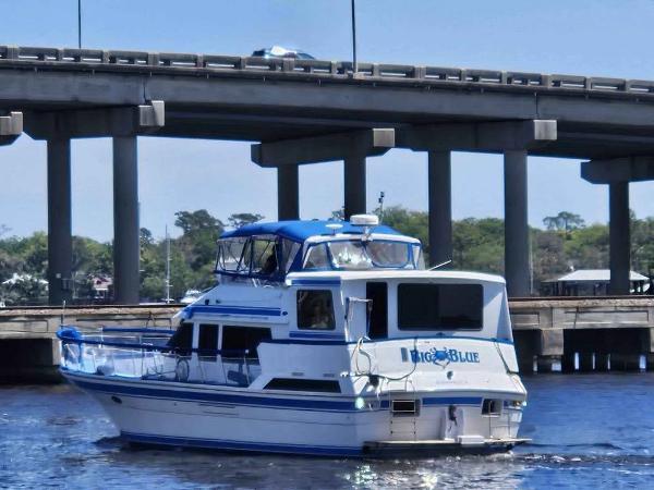 1987 Vista 49 Motor Yacht