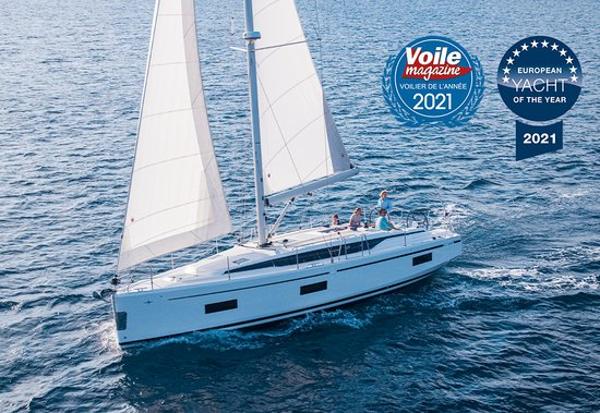 Bavaria C42 Manufacturer Provided Image